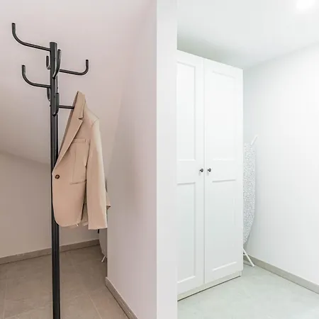 Comfy Apartment *